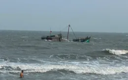 Phát hiện thêm thi thể thuyền trưởng trong vụ chìm tàu cá ở Nghệ An