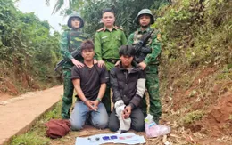 Bắt hai đối tượng vượt biên sang Lào mua ma tuý