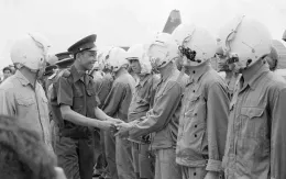 Chủ tịch Khamtay Siphandone: Nhà lãnh đạo xuất sắc của Lào, người bạn lớn của Việt Nam