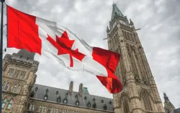 Canada: Nhiều người di cư mất tư cách làm việc do tồn đọng đơn xin thị thực