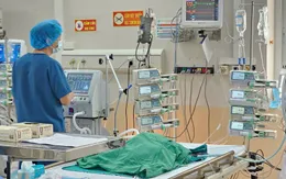 Hồi sinh bé gái mắc RSV biến chứng nặng