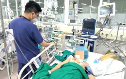 Bé gái 7 tuổi nguy kịch vì uốn ván sau chấn thương bàn chân