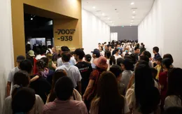 Bảo tàng Lịch sử Quân sự Việt Nam đón hàng vạn khách trong ngày nghỉ lễ 30/4 cuối cùng