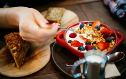 Mối liên quan giữa chế độ ăn và sức khỏe tâm thần