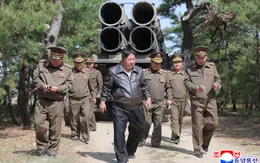 Triều Tiên tập trận, phóng nhiều tên lửa đạn đạo