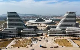 Gắn biển công trình chào mừng 70 năm Ngày giải phóng Hải Phòng