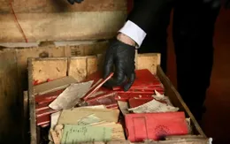 Argentina tìm thấy hơn 80 thùng tài liệu của phát xít Đức