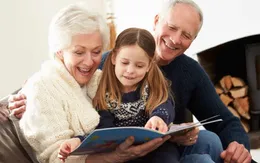 Thị trấn tại Croatia triển khai dịch vụ trả tiền cho ông bà trông cháu