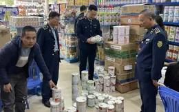 Toàn quốc mở đợt cao điểm truy quét thuốc giả, sữa giả