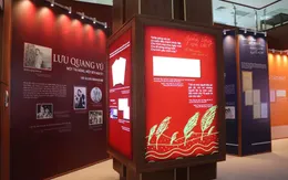 Trưng bày hình ảnh, tài liệu lưu trữ của các văn nghệ sĩ tiêu biểu