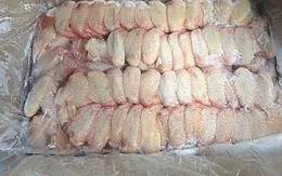 Việt Nam chi 200 - 300 triệu USD mỗi năm nhập gà đông lạnh