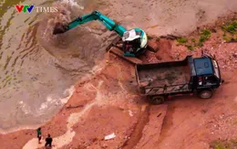 Hòa Bình: Ngày đêm khai thác cát trái phép ở lòng suối Nhạp