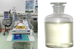 Hít phải khí độc từ cốp xe, bé trai nguy kịch