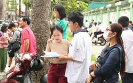TP Hồ Chí Minh: Kết thúc 3 môn thi, thí sinh lo điểm chuẩn có thể tăng