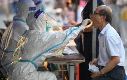 WHO cảnh báo gia tăng ca mắc COVID-19 do biến thể mới NB.1.8.1