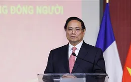 Thủ tướng Phạm Minh Chính gặp gỡ cộng đồng người Việt Nam tại Pháp