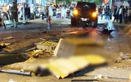 Ô tô lao vào làn xe máy, 2 người tử vong tại chỗ