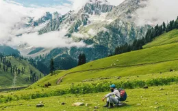 Mở cửa trở lại các điểm du lịch tại Kashmir