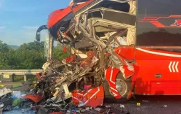 Tai nạn 2 người chết trên cao tốc Đà Nẵng - Quảng Ngãi: Tài xế xe đầu kéo dừng xe để ngủ