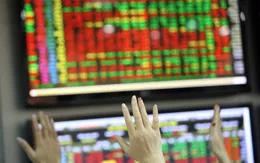 Chứng khoán Việt Nam nửa cuối 2025: Những ẩn số khó lường