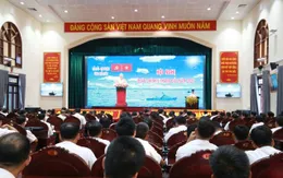 Vùng 4 Hải quân: Điểm tựa vững chắc cho ngư dân vươn khơi, bám biển