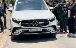 Dùng xe Mercedes vận chuyển ma túy, nữ chủ spa nổi tiếng ở Quảng Bình bị bắt giữ