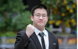 Bùi Nhật Minh “người hai lần thủ khoa” và hành trình bền bỉ của cậu học trò mê Toán