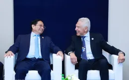 Thủ tướng Phạm Minh Chính tiếp các lãnh đạo Diễn đàn Kinh tế Thế giới