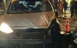 Xe máy va chạm ô tô trong đêm, 2 thanh thiếu niên tử vong