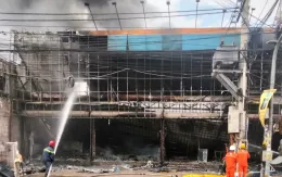 Đồng Nai: Cháy cửa hàng điện máy, nhiều tài sản bị thiêu rụi