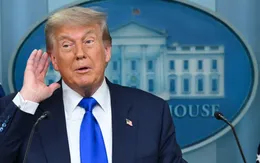 Ông Trump cân nhắc cấp "giấy phép tạm thời" cho lao động nhập cư