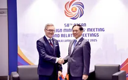 Phó Thủ tướng, Bộ trưởng Ngoại giao Bùi Thanh Sơn gặp Bộ trưởng Ngoại giao Lào