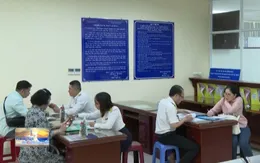 "Thắt lưng buộc bụng" vẫn phải đóng thuế thu nhập cá nhân