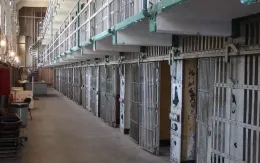 Italy có thể phóng thích sớm 10.000 phạm nhân vì nhà tù quá tải