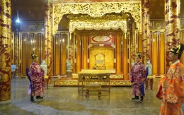 Phục chế bảo vật quốc gia Ngai vua triều Nguyễn