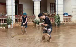 Cảnh giác với các bệnh thường gặp trong mùa mưa bão