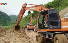 Nhiều hộ dân ở biên giới Nghệ An bị cô lập, người dân mất trắng tài sản