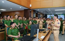 Sắp tới, người dân chỉ cần mang căn cước khi tham gia giao thông