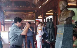 Thủ tướng tri ân các lãnh đạo tiền bối và người có công với cách mạng tại Quảng Trị, Huế