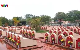 Ký ức từ những dòng tên