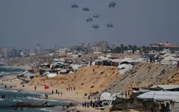 Đẩy mạnh viện trợ bằng đường hàng không tới Gaza