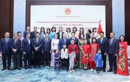 Chủ tịch nước gặp mặt cán bộ Đại sứ quán và cộng đồng người Việt Nam tại Ai Cập