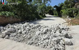 Phú Thọ: Đường bê tông chưa làm xong đã hỏng