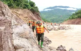 Bộ Công an xây mới, sửa chữa 1.000 căn nhà bị thiệt hại do lũ tại Nghệ An
