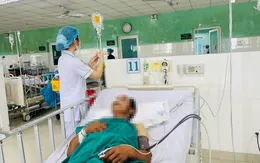 Hai cha con nghi ngộ độc Botulinum sau khi ăn mắm cá chua tự làm