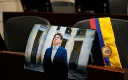 Ứng cử viên Tổng thống Colombia qua đời sau 2 tháng bị ám sát