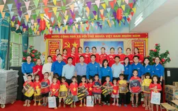 Thanh niên chung tay xóa nhà tạm, nhà dột nát tại Tuyên Quang