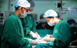 Hoại tử hậu môn nguy hiểm do tiêm xơ trĩ tại phòng khám tư