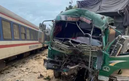 8 tháng, số vụ và số người bị thương do tai nạn giao thông giảm sâu hai con số