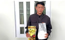 Bắt đối tượng vận chuyển 1kg ma túy tổng hợp dạng đá
